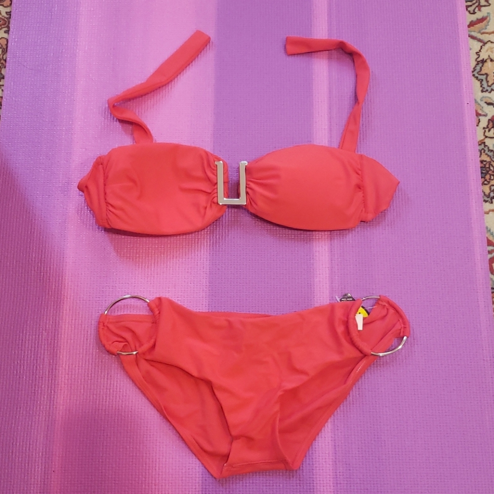 Bathing suit